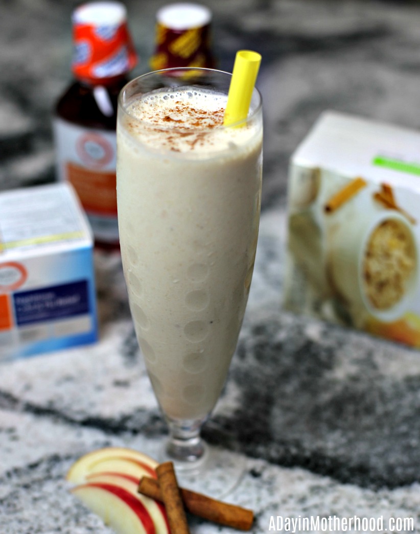 Easy Apple Cinnamon Oatmeal Smoothie Recipe