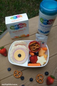 Bento Lunch Boxes with Wet-Nap #showusyourmess #PMedia #ad