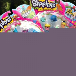 WIN a 5 Pack of Shopkins with a Limited Edition Character Inside #ShopkinsSummerPlaydate