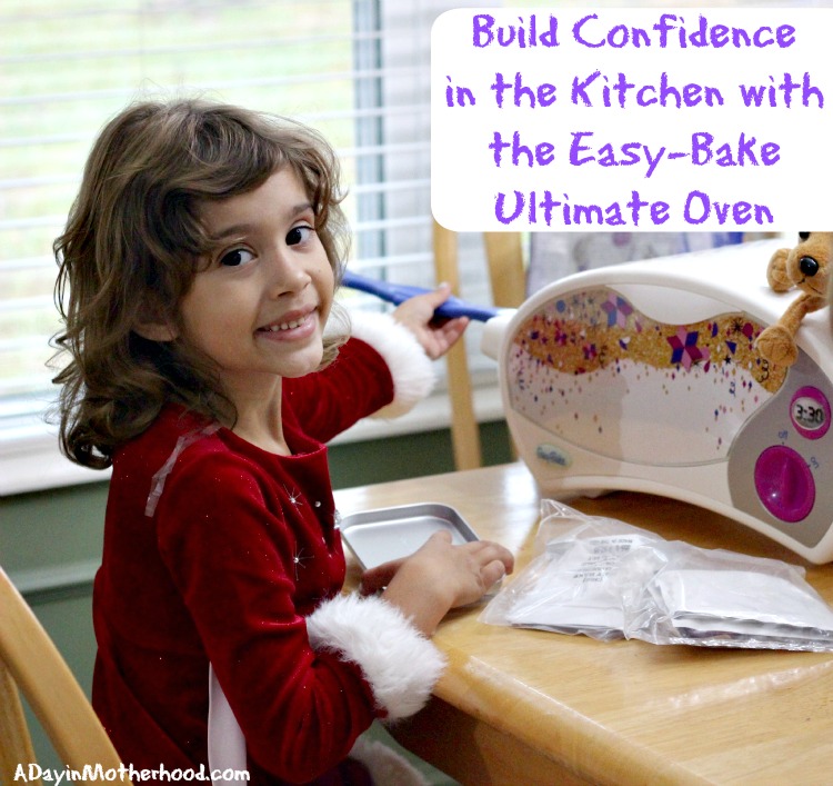 Easy-Bake Ultimate Oven Baking Star Edition Review & Giveaway #PlayLikeHasbro ad