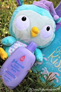 A cute plush owl and Johnson's Baby products are part of the Johnson’s Good-Night Kisses Baby Gift Set.
