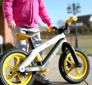 The Chillafish BMXie Balance Bike is a great tool to teach kids to ride! #31BMXie-RS