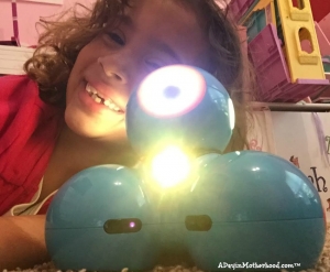 Megan takes selfies with DASH!