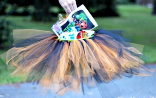 Carry the tradition forward with a No Sew Halloween Basket!!