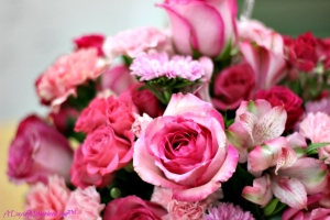 The beautiful arrangement can help raise funds for breast cancer awareness.