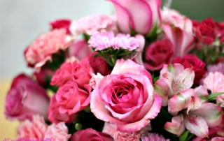 The beautiful arrangement can help raise funds for breast cancer awareness.