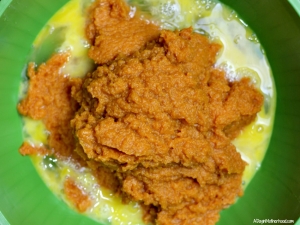 Add Pureed Pumpkin to the Slow Cooker Pumpkin Cobbler for flavor