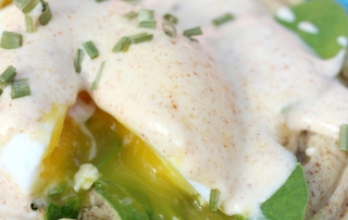 Cut into the yummy of Eggo Benedict with Light Hollandaise Sauce Recipe