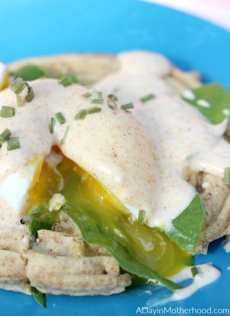 Cut into the yummy of Eggo Benedict with Light Hollandaise Sauce Recipe