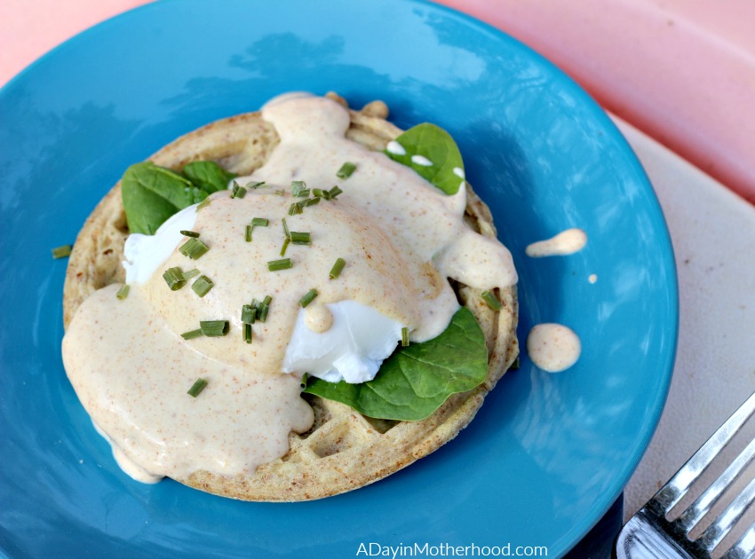 Make these Eggo Benedict with Light Hollandaise Sauce and enjoy a special breakfast!