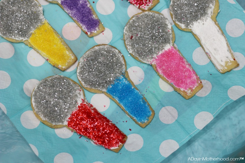 The microphone cookies are a hit! Get more movie watch party ideas! 