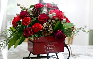 Love Out Loud This Holiday Season with Teleflora's Handmade Bouquets