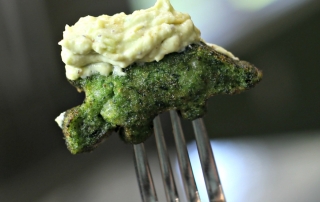 Greek Yogurt Creamy Avocado Dip Recipe + WIN $1500 in Food and Products