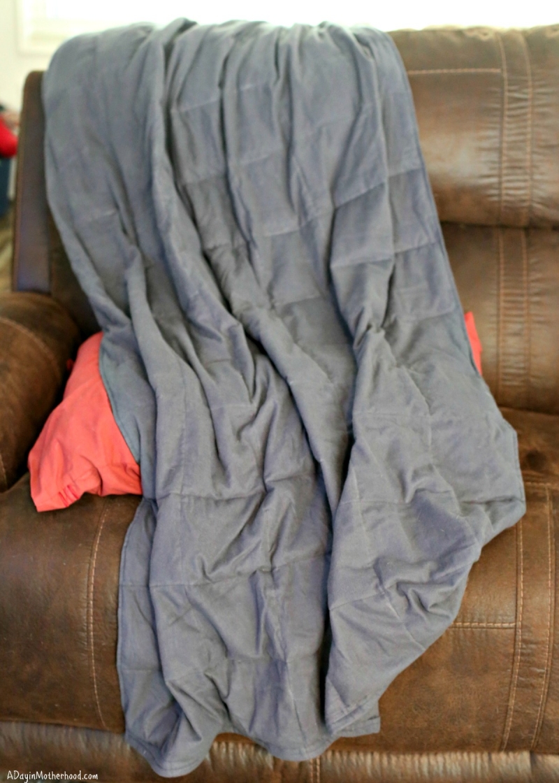 Sleep Better with the Comfort of a Weighted Blanket from Weighting