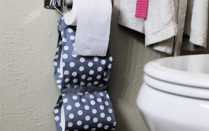 DIY No Sew Toilet Paper Holder hanging