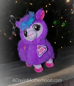 Gifts That Will Add a Little Sparkle to Your Tweens Life-photo of a dancing llama on ADayinMotherhood.com